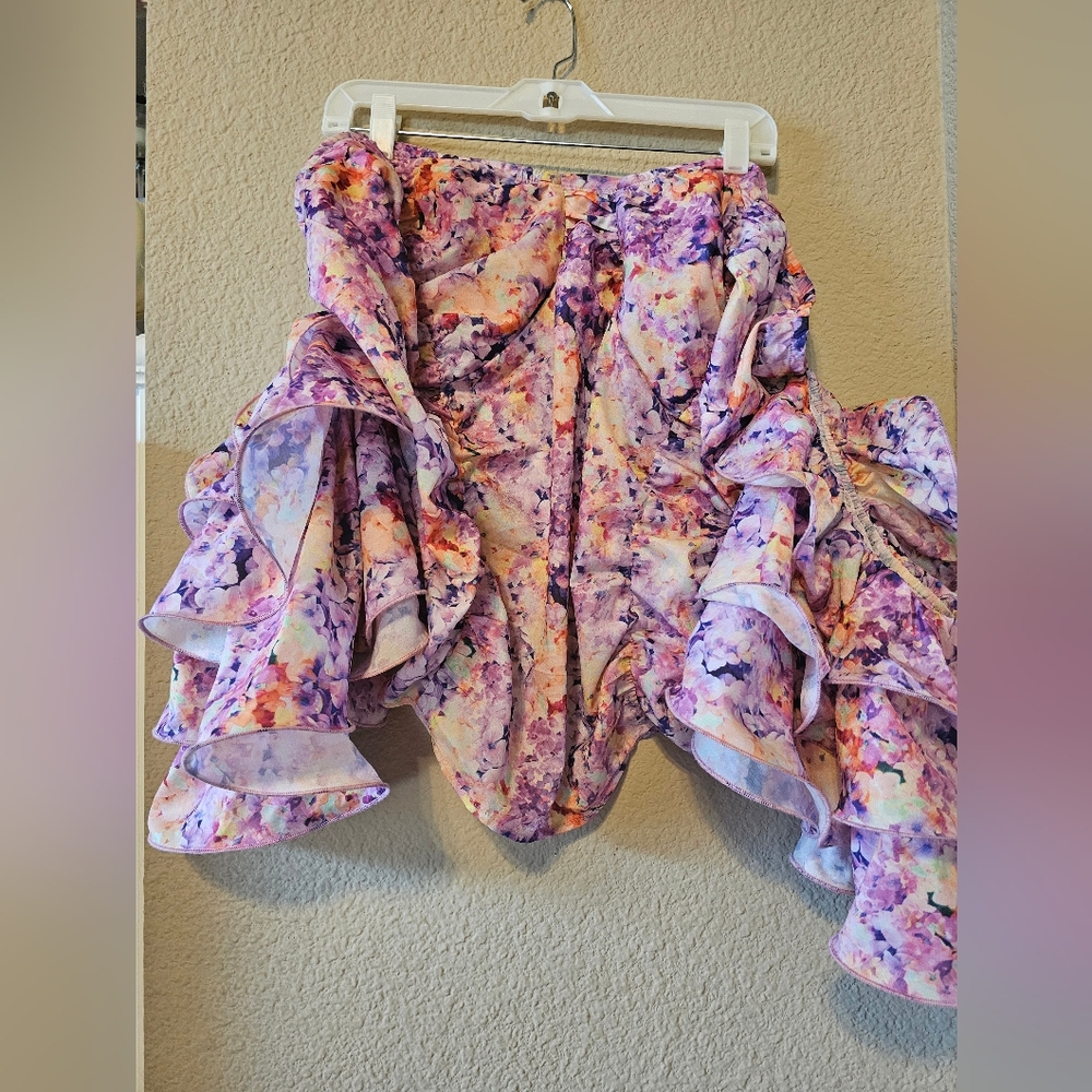 NWT Pretty Little Thing Plus Lilac Floral Print Puff Sleeve Bardot Crop Top